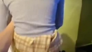 手机直播2男2女4P秀舔完逼逼再干很会玩两个女的换着操一个BB还挺粉
