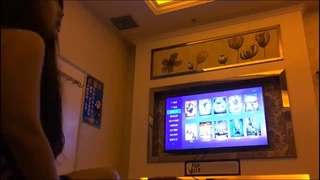 老板去北方进货了我要好好的侍候巨乳老板娘换着花样玩