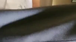 灵活腰肢滑腻无毛粉鲍全自动榨汁，最细腻肉棒插入特写 同步感受被炽热淫穴夹吸爆汁的快感